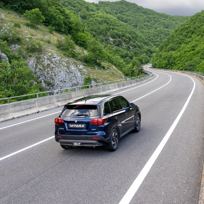 vitara ad photo footage 092